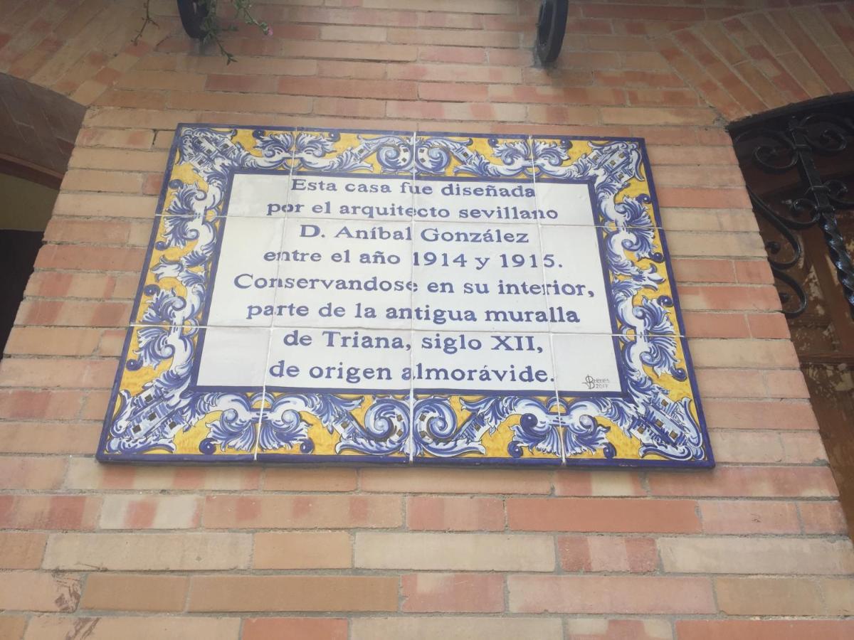 Pequeño palacete Calle Santas Patronas Sevilla Exterior foto